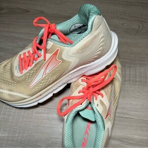 Altra Torin Running Shoes